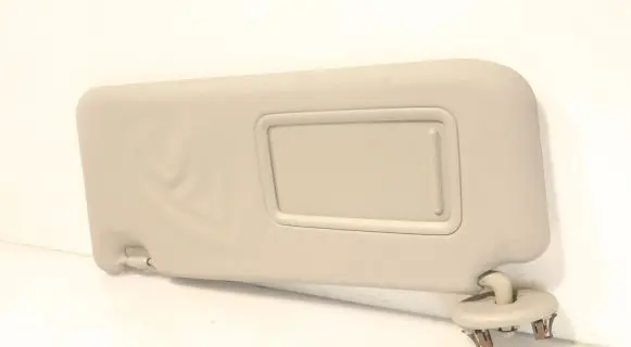Sun visor clip/hook/bracket