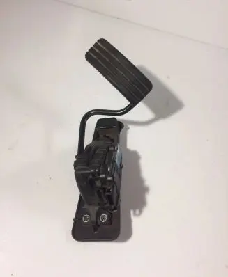 Renault Espace - Grand espace IV Accelerator throttle pedal 8200007513