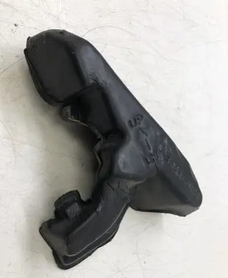 Mazda 3 III Fender foam support/seal 