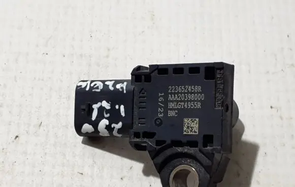 Renault Espace VI Air pressure sensor 223652458R