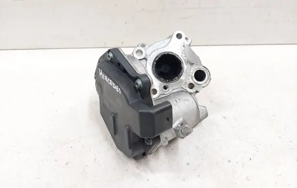 Mercedes-Benz C W204 EGR valve A6511400160 A2C53362275