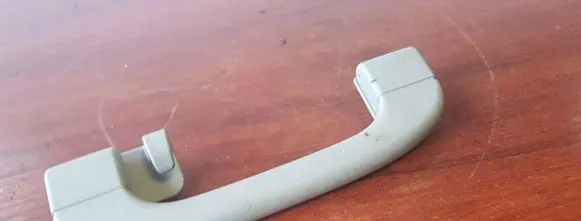 BMW 1 E81 E87 Rear interior roof grab handle 7033661