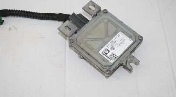 Porsche Panamera (970) Fuel injection pump control unit/module 97061815102
