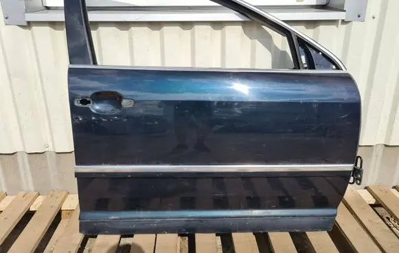 Volkswagen Phaeton Front door 3D0864942