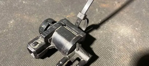 Ford Transit Turbo solenoid valve 92AB9H465AA
