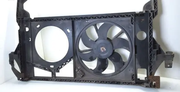 Renault Master II Electric radiator cooling fan 674615P