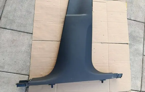 Citroen C4 II Picasso (B) pillar trim (bottom) 9677772477 9677772877 9677772677