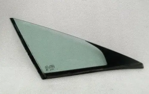 Aston Martin V8 Front door window/glass (coupe) 6G33C21410CA
