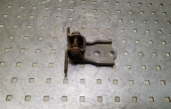 Opel Antara Front door lower hinge 
