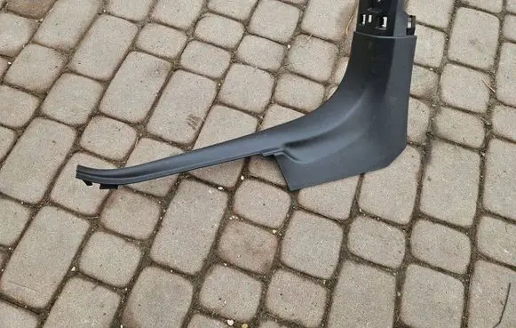 Opel Mokka B Front sill trim cover 9820797077