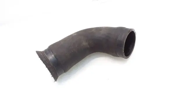 Audi A4 S4 B7 8E 8H Intercooler hose/pipe 8E0145837G