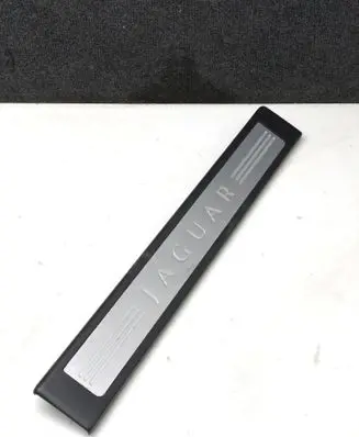 Jaguar XF Front sill trim cover 8X2313201A