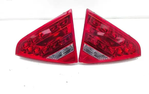 Audi A5 8T 8F Tailgate rear/tail lights 8T0945093A 8T0945094A