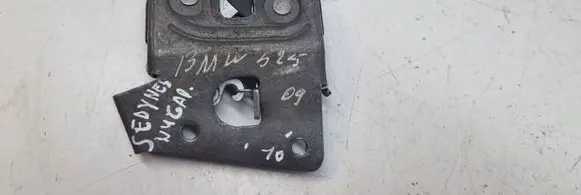 BMW 5 E60 E61 Seat back rest lock catch 7112864