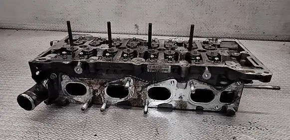 Opel Insignia A Engine head 55576915