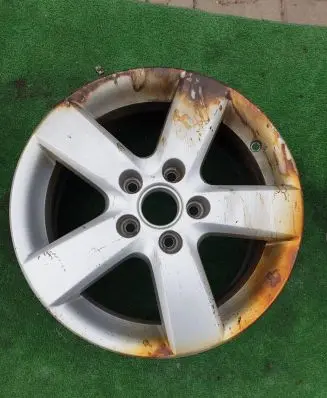 Volkswagen Touran II R16 alloy rim 1T0601025M