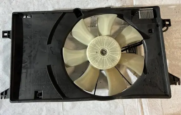 Mazda 5 Fan set 4993003330