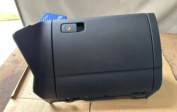 Volkswagen Golf VII Glove box 5G1857097 301744 5G1857285