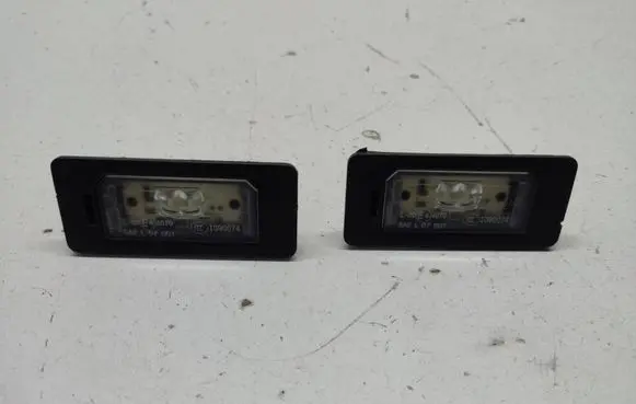 BMW 1 E82 E88 Number plate light 7193293 63267193293