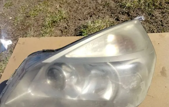 Renault Espace IV Headlight/headlamp 5DV00829000 8200006664