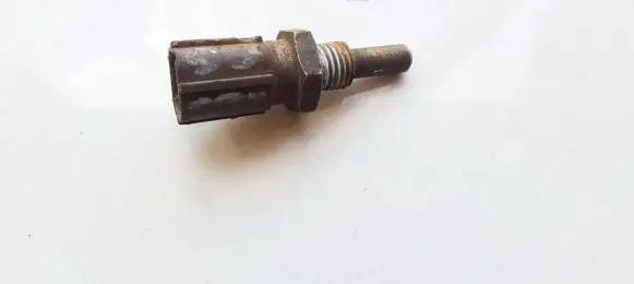 Coolant temperature sensor