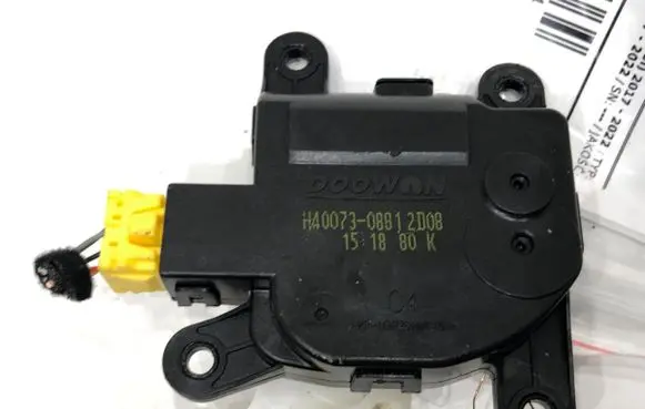 Hyundai Kona I Air flap motor/actuator H40073-0881