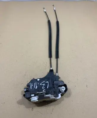 Mitsubishi Colt Front door lock