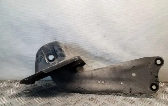 Skoda Superb B8 (3V) Rear control arm 5Q0505225C