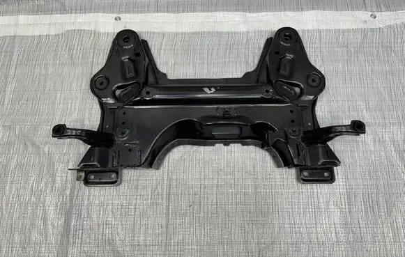 Fiat 600 Front axle beam 