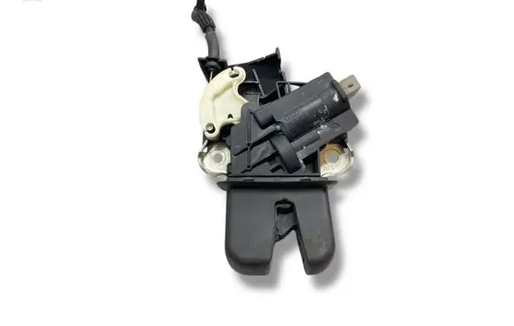 Audi A4 S4 B7 8E 8H Tailgate/trunk/boot lock/catch/latch 4F5827505D