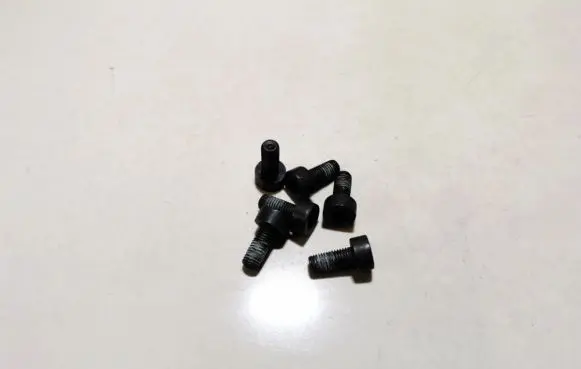Peugeot 3008 I Nuts/bolts 