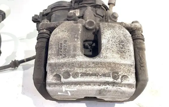 Mercedes-Benz CLS C257 Rear brake caliper
