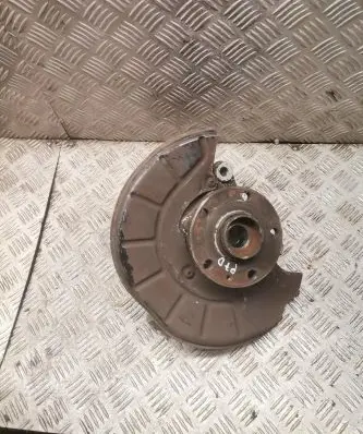 Volkswagen PASSAT B7 Front wheel hub spindle knuckle