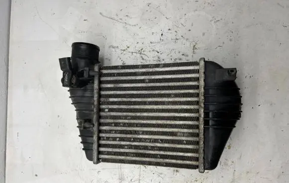 Audi A6 S6 C6 4F Intercooler radiator 4F0145805AH 0281002399 038906051B