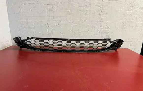 BMW X3 G01 Front bumper lower grill 8064599 51118064599