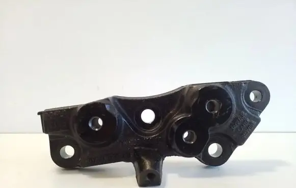 Land Rover Evoque II Gearbox mounting bracket K8D27M125CB