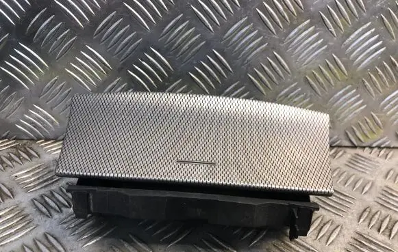 Mercedes-Benz C W203 Car ashtray 2036800852