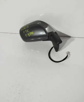 Toyota Auris 150 Front door electric wing mirror 