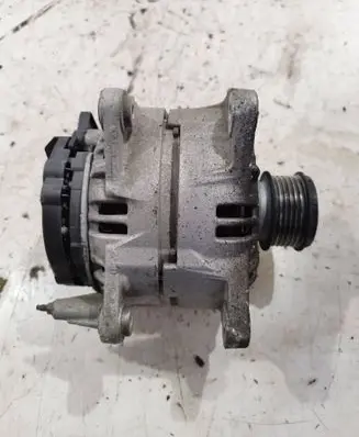 Mitsubishi Grandis Generator/alternator LRA02291 P0108723