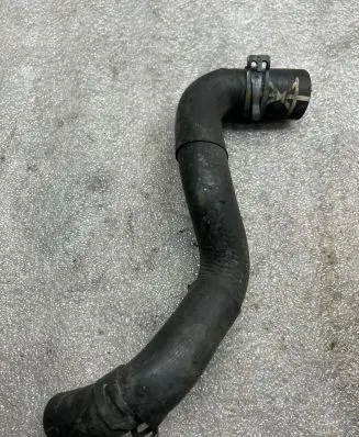 Volkswagen Transporter - Caravelle T5 Engine coolant pipe/hose 7E0121096B