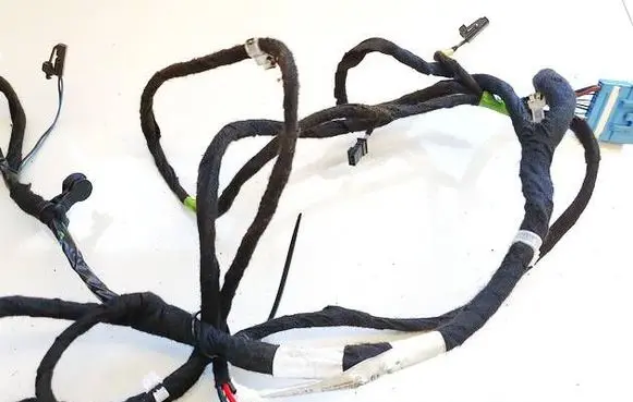 Tesla Model Y Other wiring loom p306795601b p3067956-01-b