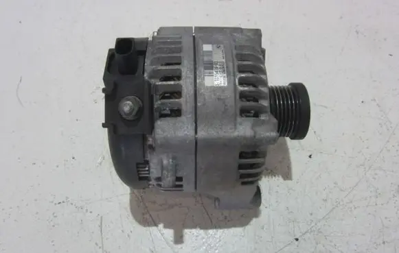 BMW 3 F30 F35 F31 Generator/alternator 7605478