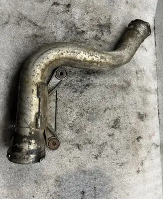 Brake vacuum hose/pipe