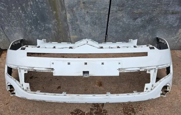 Citroen C-Crosser Front bumper 6400B341
