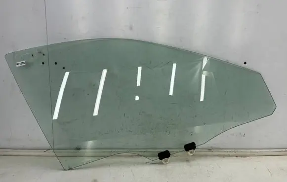 Mazda CX-5 II Front door window glass four-door