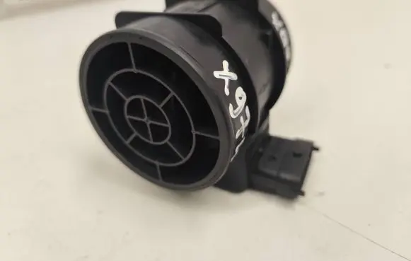 Opel Zafira B Mass air flow meter 5WK9634 24404016 17540261