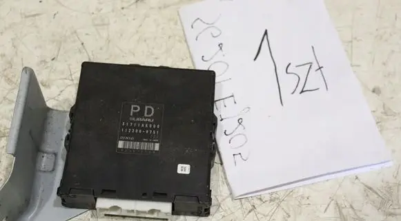 Subaru Forester SG Transfer box differential control unit 31711AK000