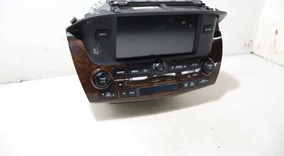 Honda FR-V Radio/GPS head unit trim 