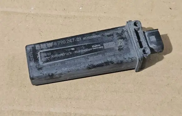 BMW 7 F01 F02 F03 F04 Tire pressure sensor 6790247