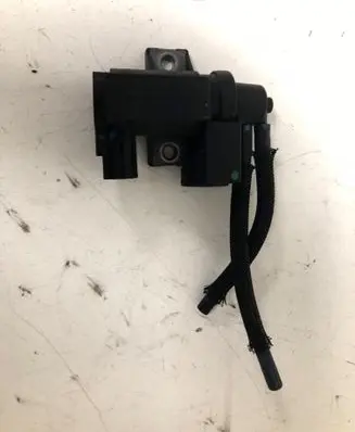 Toyota Verso Vacuum valve 258190R011